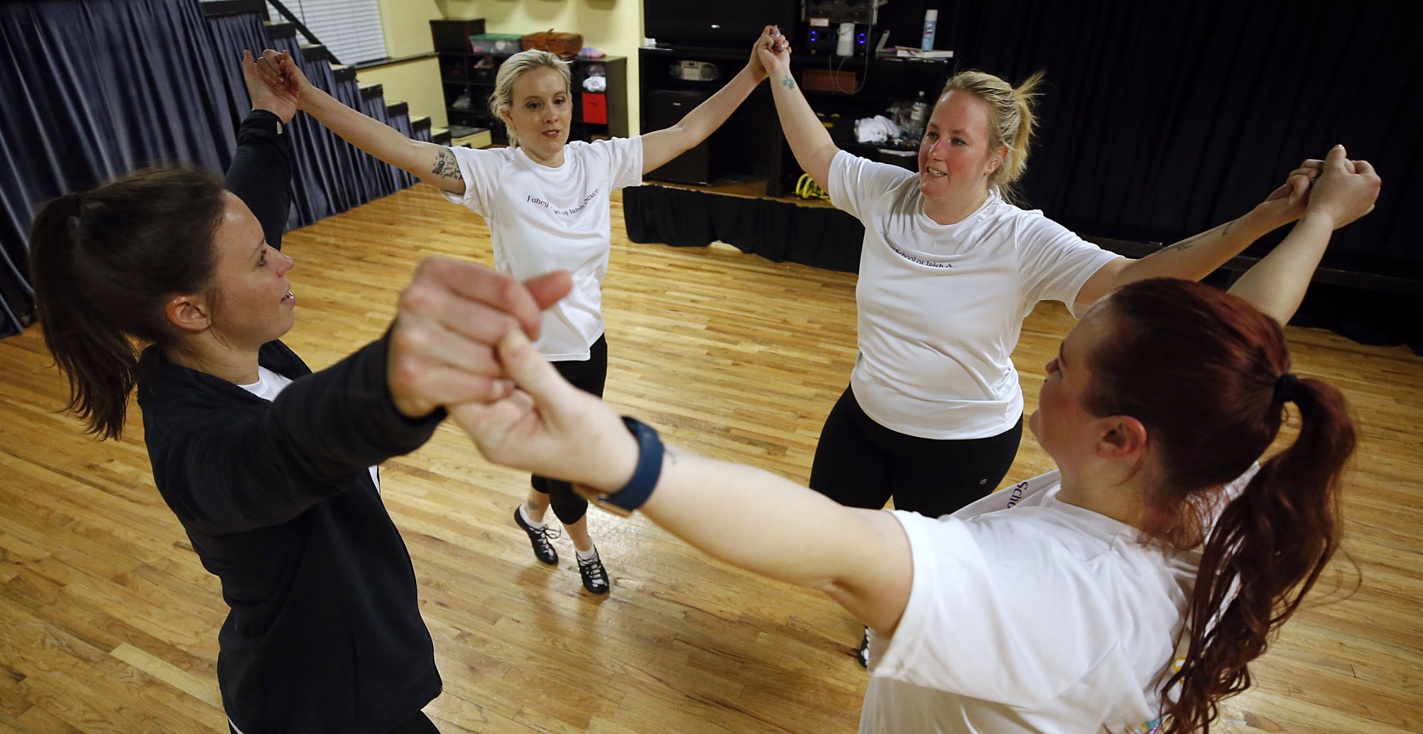 20200317_LIF_IRISHDANCE_AWE01